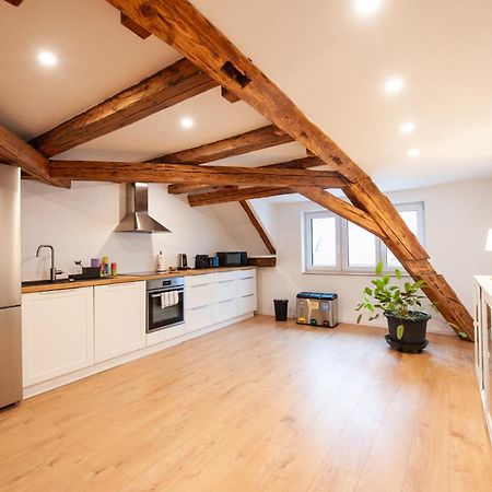 Schlossberg - Ferienwohnung Im Herzen Von ゼルプ エクステリア 写真