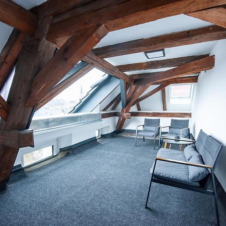 Schlossberg - Ferienwohnung Im Herzen Von ゼルプ エクステリア 写真