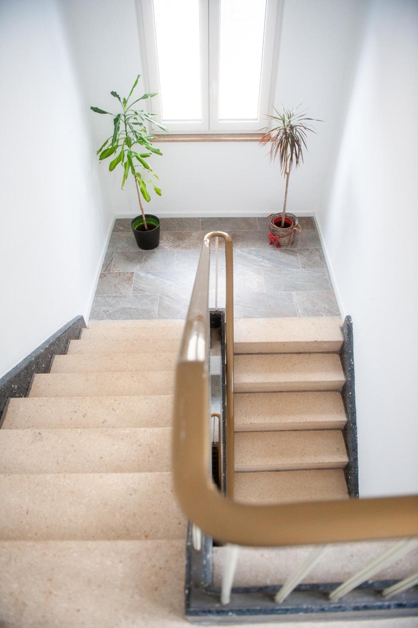 Schlossberg - Ferienwohnung Im Herzen Von ゼルプ エクステリア 写真